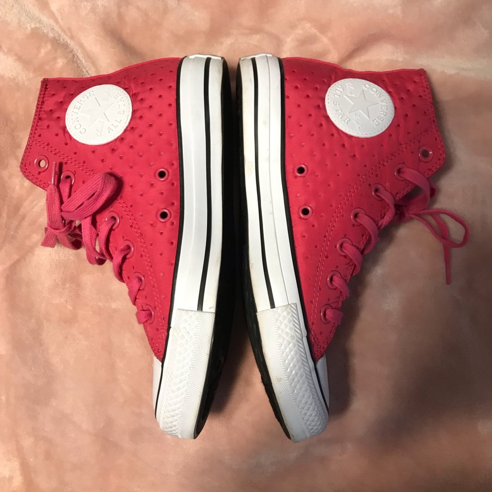 Hot pink CONVERSE